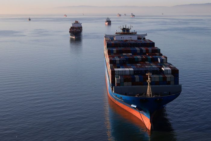 Shipping – Container Ships Stuck at Sea